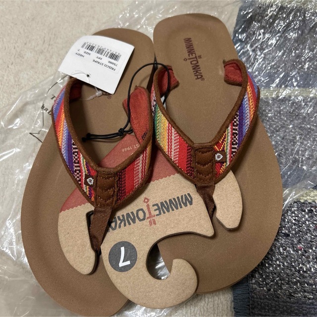 Minnetonka(ミネトンカ)のミネトンカ　ビーチサンダル レディースの靴/シューズ(ビーチサンダル)の商品写真