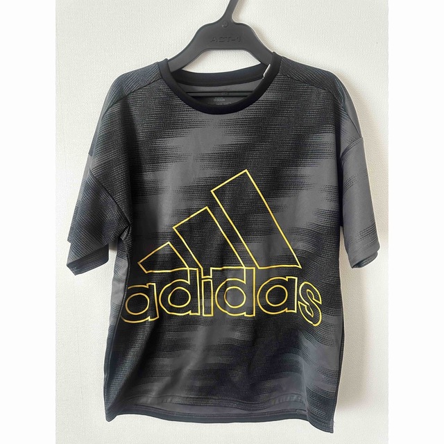 adidas(アディダス)のアディダス　adidas プラシャツ　Tシャツ　半袖　サッカー　フットサル　 キッズ/ベビー/マタニティのキッズ服男の子用(90cm~)(Tシャツ/カットソー)の商品写真