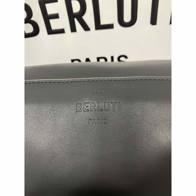Berluti(ベルルッティ)の新品ベルルッティ BERLUTIコンプライスGM ラージサイズボディバッグ メンズのバッグ(ボディーバッグ)の商品写真