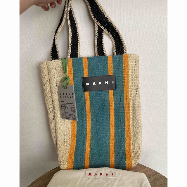 マルニフラワーマーケットバッグ　マルチピンク　marni market bag