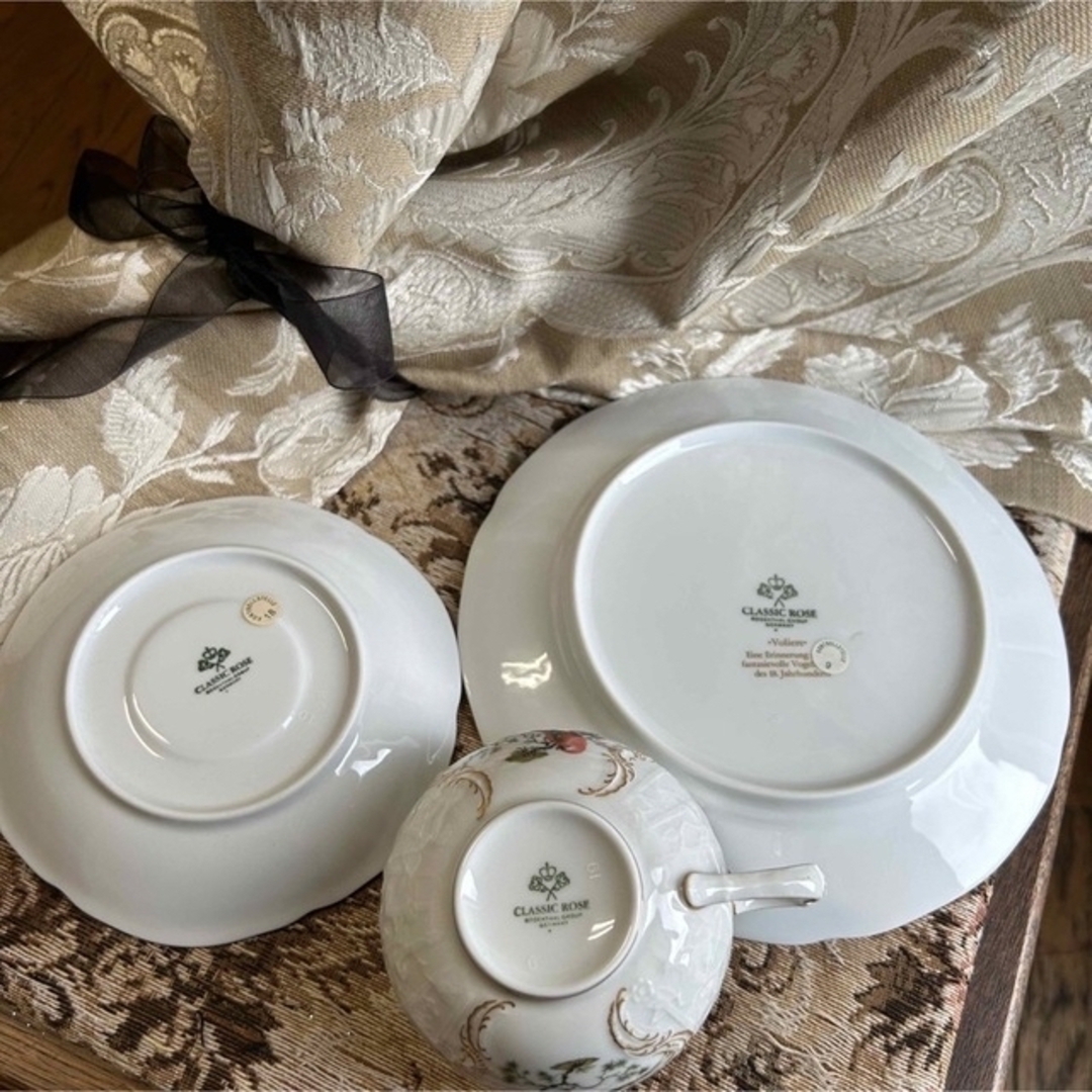 Rosenthal(ローゼンタール)の希少 Rosenthal Classic Rose VOLIERE 花鳥 トリオ インテリア/住まい/日用品のキッチン/食器(食器)の商品写真