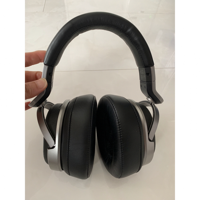 MDR-HW700DS サラウンドヘッドホン