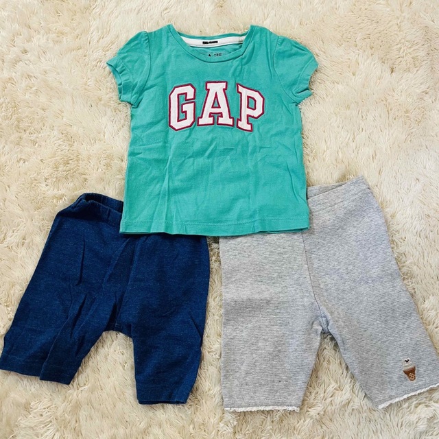 babyGAP(ベビーギャップ)の90☆GAP Tシャツ☆スパッツ☆セット キッズ/ベビー/マタニティのキッズ服女の子用(90cm~)(Tシャツ/カットソー)の商品写真