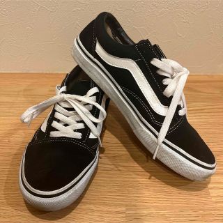 ヴァンズ(VANS)のVANS オールドスクール　クロ　25.5センチ(スニーカー)