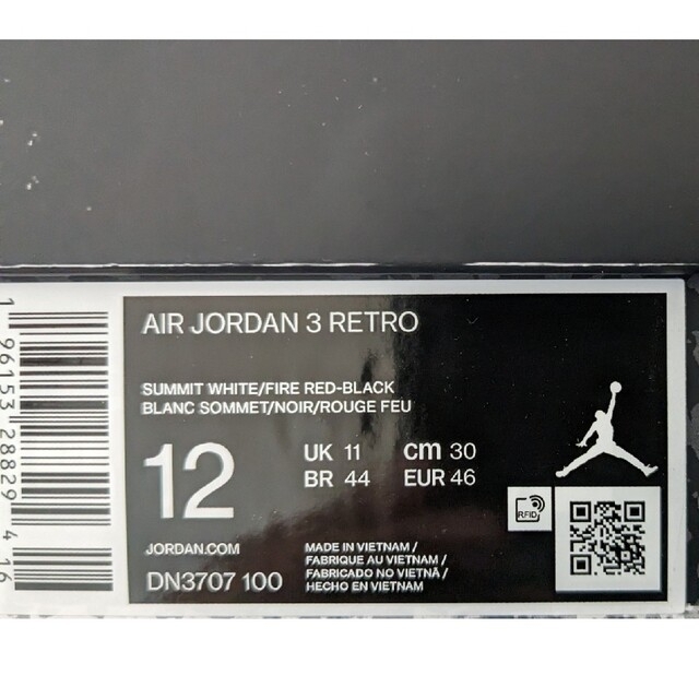 Jordan Brand（NIKE）(ジョーダン)の【送料込即発送可】30.0 AIR JORDAN 3 メンズの靴/シューズ(スニーカー)の商品写真