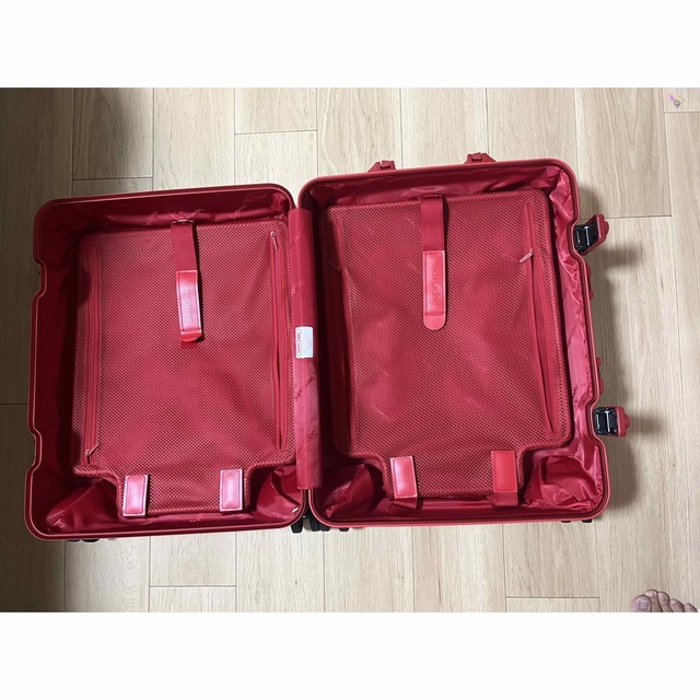 Supreme(シュプリーム)のSupreme RIMOWA Topas Multiwheel 45L  メンズのバッグ(トラベルバッグ/スーツケース)の商品写真