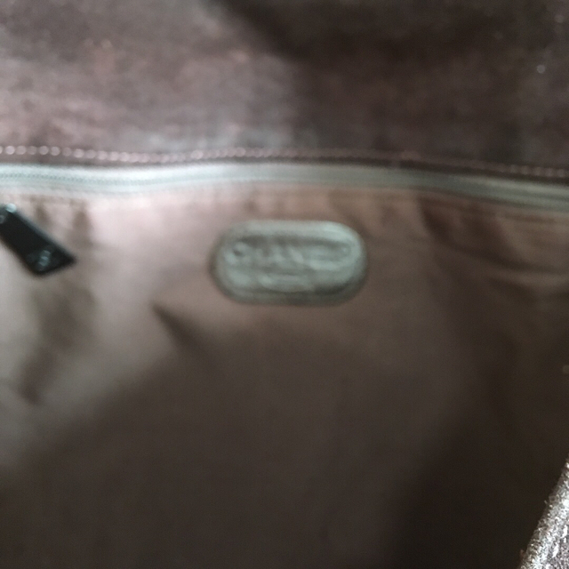 CHANEL(シャネル)のamrin様専用　正規　CHANEL スエード　ショルダーバッグ レディースのバッグ(ショルダーバッグ)の商品写真