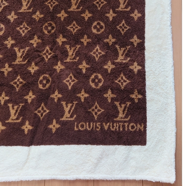 LOUIS VUITTON - 【最終価格】ルイヴィトン 大判 タオルケット