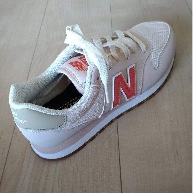 New Balance(ニューバランス)の【専用】ニューバランス　レディース　スニーカー　25.0cm レディースの靴/シューズ(スニーカー)の商品写真