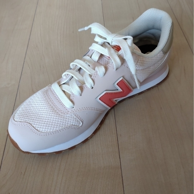 New Balance(ニューバランス)の【専用】ニューバランス　レディース　スニーカー　25.0cm レディースの靴/シューズ(スニーカー)の商品写真