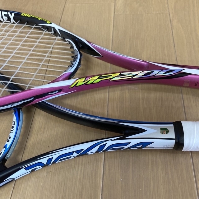 YONEX(ヨネックス)のYONEX ソフトテニスラケット2本セット チケットのスポーツ(テニス)の商品写真