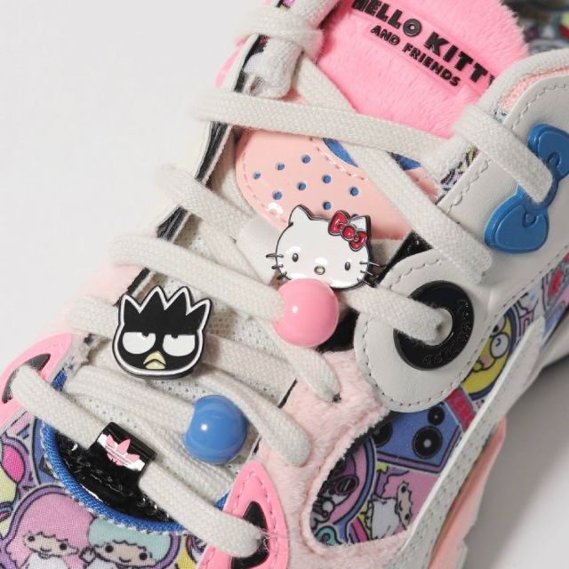 adidas(アディダス)のadidas  アディダス×HELLO KITTY AND FRIENDS レディースの靴/シューズ(スニーカー)の商品写真