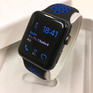 アップルウォッチ(Apple Watch)のApple Watch シリーズ3 アップルウォッチ  黒 セルラー(その他)
