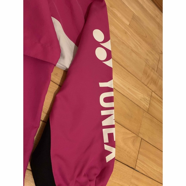 YONEX(ヨネックス)のYONEXジャケット上着サイズM スポーツ/アウトドアのテニス(ウェア)の商品写真