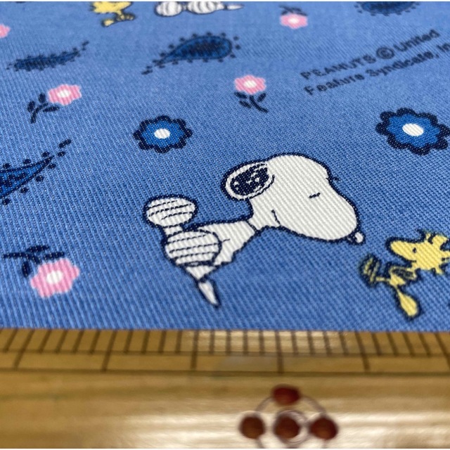 SNOOPY(スヌーピー)の【訳あり】【SNOOPY】ハギレ 生地 ハンドメイドの素材/材料(生地/糸)の商品写真