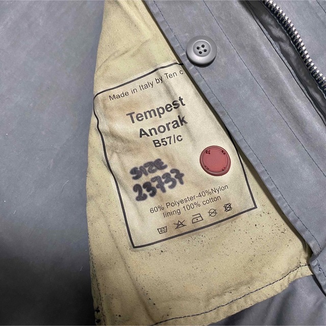 Ten-c(テンシー)のTEN-C TEMPEST ANORAK テンシー テンペスト アノラック メンズのジャケット/アウター(マウンテンパーカー)の商品写真