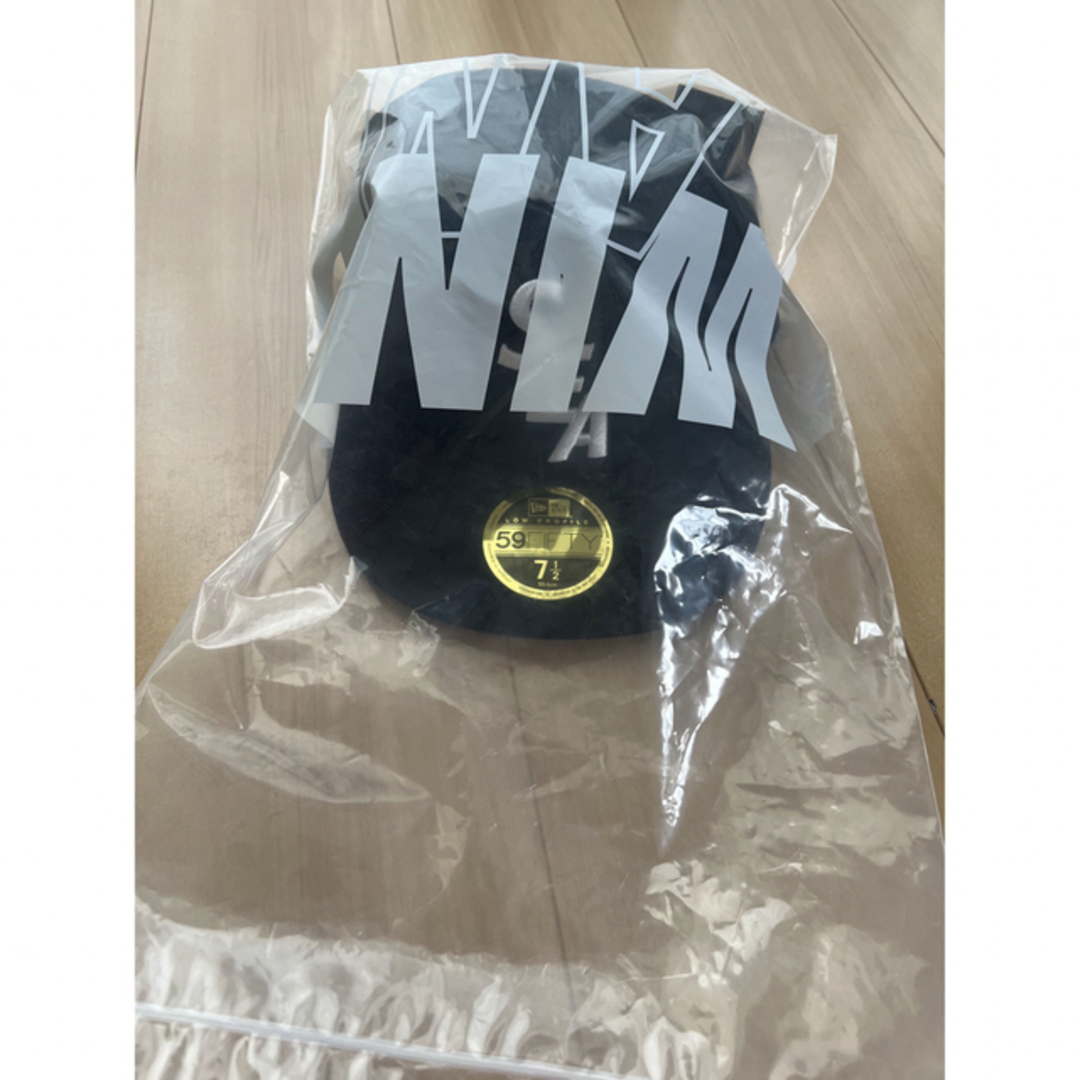 WIND AND SEA(ウィンダンシー)の✨新品✨WIND AND SEA × NEW ERA キャップ 7 1/2 メンズの帽子(キャップ)の商品写真