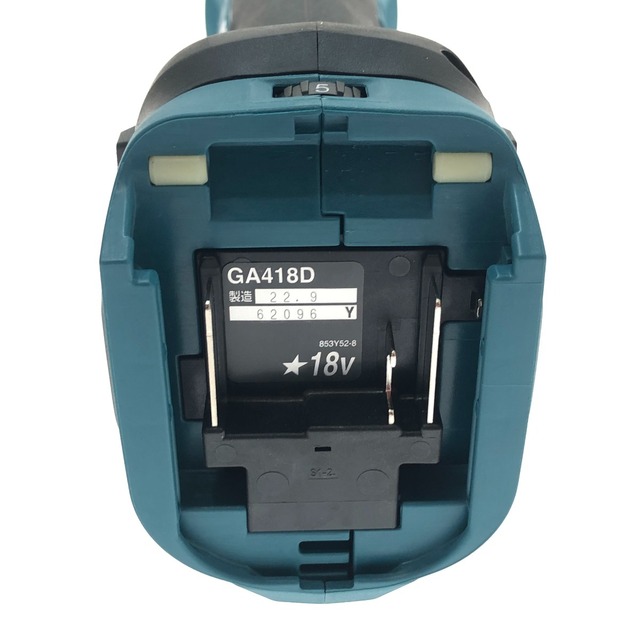 Makita(マキタ)の□□MAKITA マキタ 工具 電動工具 ディスクグラインダー  18V GA412DRGX インテリア/住まい/日用品の文房具(その他)の商品写真