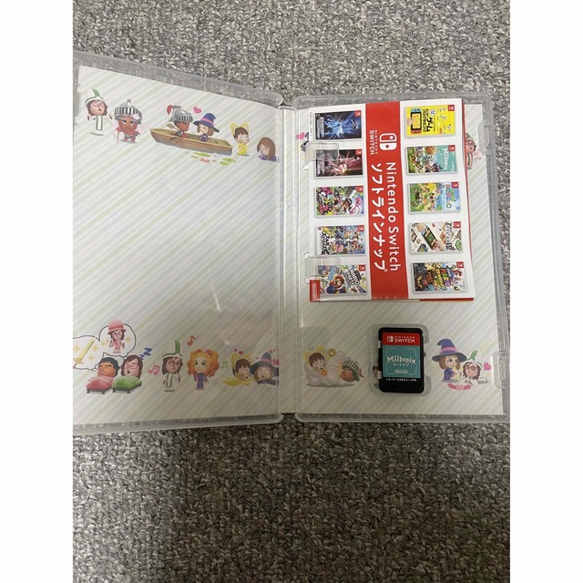 Nintendo Switch(ニンテンドースイッチ)の【専用】Miitopia Switch エンタメ/ホビーのゲームソフト/ゲーム機本体(家庭用ゲームソフト)の商品写真