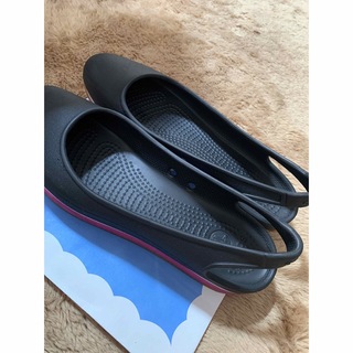 クロックス(crocs)の専用ですクロックス　サンダル(サンダル)