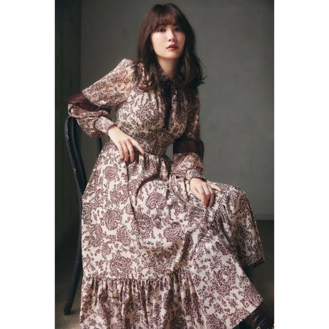 【Herlipto】Winter Floral Longsleeve Dress