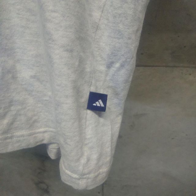 adidas(アディダス)のadidas / アディダス Tシャツ 90ｓ　ロゴ　万国旗タグ　Ｍ　古着　霜降 メンズのトップス(Tシャツ/カットソー(半袖/袖なし))の商品写真