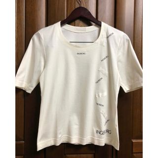 インゲボルグ(INGEBORG)のINGEBORG ロゴワッペン付き Tシャツ Mサイズ ホワイト(Tシャツ(半袖/袖なし))