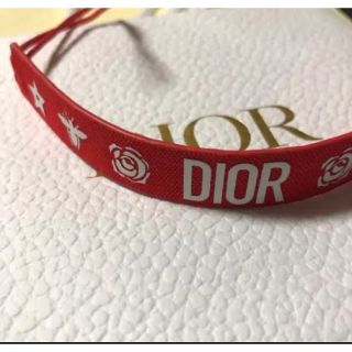 クリスチャンディオール(Christian Dior)のクリスチャンディオール　赤ブレスレット　蜂(ブレスレット/バングル)