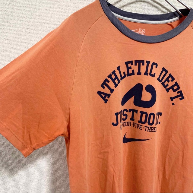 NIKE(ナイキ)のNIKE Tシャツ メンズXL ATHLETIC DEPT ビッグロゴ デカロゴ メンズのトップス(Tシャツ/カットソー(半袖/袖なし))の商品写真