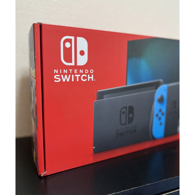 Nintendo Switch(ニンテンドースイッチ)のNintendo Switch JOY-CON(L) ネオンブルー/(R) ネオ エンタメ/ホビーのゲームソフト/ゲーム機本体(家庭用ゲーム機本体)の商品写真