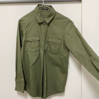 イング(INGNI)のingni イング カーキ トップス シャツ ブラウス シンプル 春服 秋服(シャツ/ブラウス(長袖/七分))