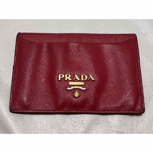 PRADA(プラダ)のPRADA／プラダ カードケース パスケース レザー レッド レディースのファッション小物(名刺入れ/定期入れ)の商品写真