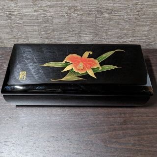 漆塗り　宝石箱　カトレア(漆芸)