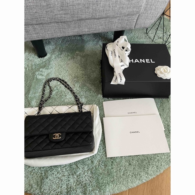 【本物】CHANEL マトラッセ25  キャビアスキン シルバー金具ショルダーバッグ