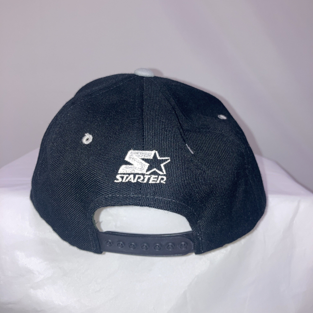 STARTER(スターター)のVINTAGE 90's STARTER RAIDERS CAP メンズの帽子(キャップ)の商品写真