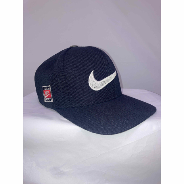 VINTAGE 90's NIKE SNAP BACK CAP