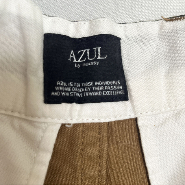 AZUL by moussy(アズールバイマウジー)のボタニカル ブラウン ベージュ AZUL  ハーフパンツ  メンズのパンツ(ショートパンツ)の商品写真