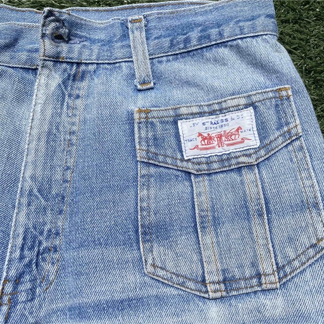 Levi's(リーバイス)のリーバイス ライトブルーデニムジーンズフレア ワークパンツ70～80年代OPTI メンズのパンツ(デニム/ジーンズ)の商品写真