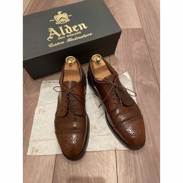 Alden(オールデン)の超希少 Alden オールデン ラベロコードバン メダリオン 6E メンズの靴/シューズ(ドレス/ビジネス)の商品写真