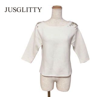 ジャスグリッティー(JUSGLITTY)のJUSGLITTY ジャスグリッティー　ニット　ホワイト　白　黄色　ビジュー(ニット/セーター)