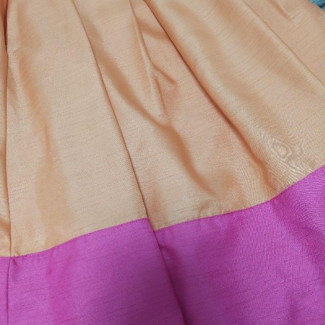 Million Carats(ミリオンカラッツ)の新品未使用　ミリオンカラッツ　フレアスカート レディースのスカート(ひざ丈スカート)の商品写真