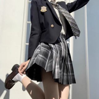 バブルス(Bubbles)の暗闇の光　銀糸入り　チェック　黒銀色スカート　JK制服　やみかわ ゴシックパンク(ひざ丈ワンピース)