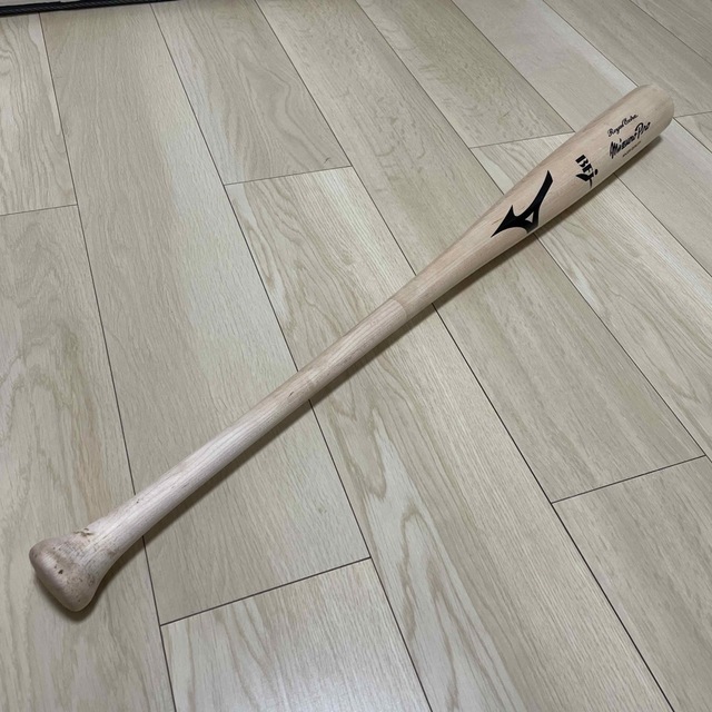 MIZUNO(ミズノ)のミズノプロ  硬式木製バット スポーツ/アウトドアの野球(バット)の商品写真