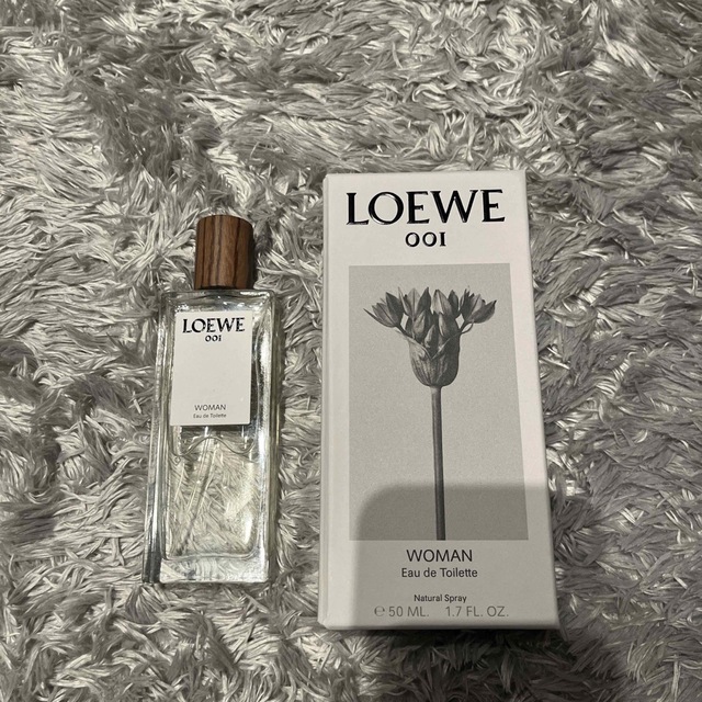 LOEWE 香水