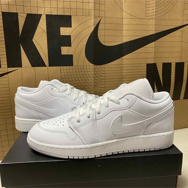 25cm AIR JORDAN 1 LOW SE (GS)