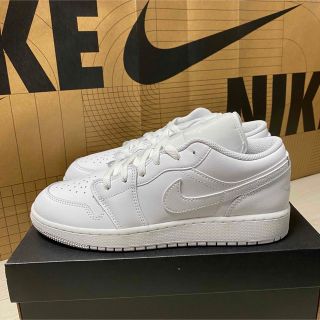 ナイキ(NIKE)の25cm AIR JORDAN 1 LOW SE (GS)(スニーカー)