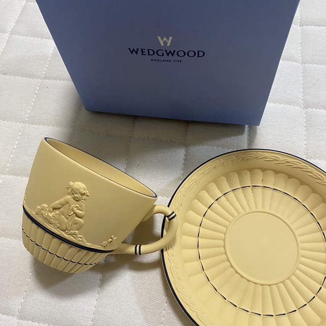 本日限定特価！WEDGWOOD ジャスパー　ブラックオンケーン カップ＆ソーサー