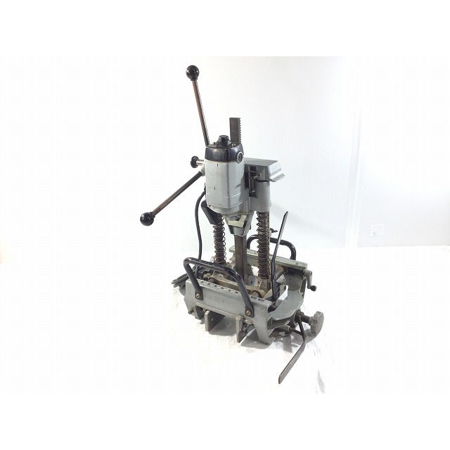Makita - ☆中古品☆makita マキタ 100V 155mm 5寸カクノミ 7305 Makita - ☆中古品☆makita マキタ 100V 155mm 5寸カクノミ 7305