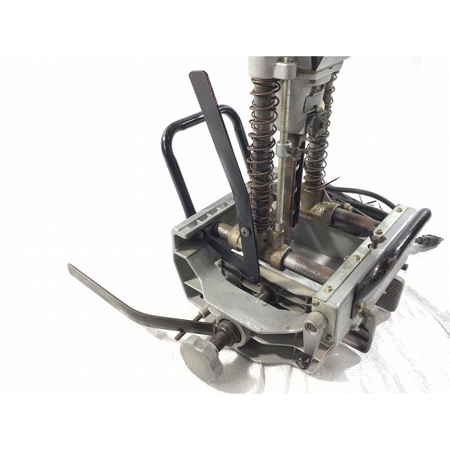 Makita - ☆中古品☆makita マキタ 100V 155mm 5寸カクノミ 7305 Makita - ☆中古品☆makita マキタ 100V 155mm 5寸カクノミ 7305