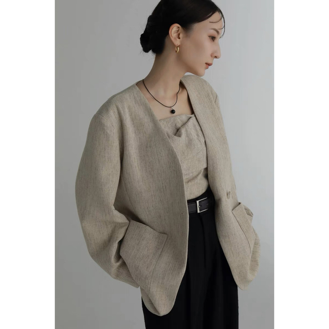 power shoulder nocollar jacket 1